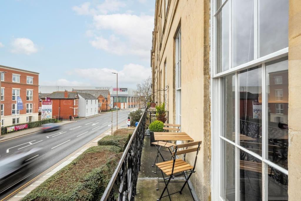 High End Free Parking Wifi Balcony Ensuite Cheltenham Exteriér fotografie